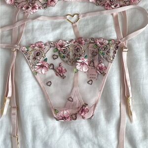 Victoria’s Secret dream angels thong